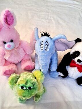 Ganz Frog Dr Suess Horton Dan Dee Panda Pink Rabbit Plushies Clean and Fluffy